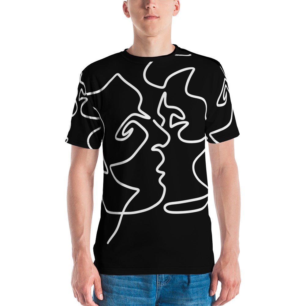 T-shirt: Lovers Embrace All-over Print